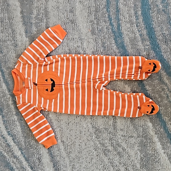 NWT Carter's Infant Long-Sleeve One-Piece Footies Fall Halloween Pumpkin Outfit - Picture 1 of 6